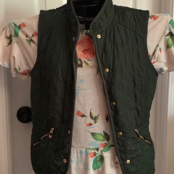 Zara Other - Zara Basic Green Vest Size Small